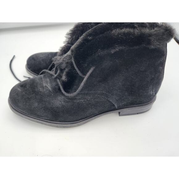 Black Suede Ankle Boots with Faux Fur Trim, Lace-Up Closure - Picture 8 of 15